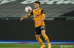 开云在线直播-狼队后卫荣获巴西国家队征召，队友纷纷祝贺！的简单介绍