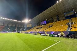 开云APP-塞维利亚主场获胜，球队迅速崛起