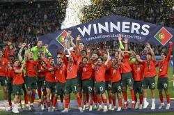 开云体育下载-关于欧洲国家队备战明年欧锦赛，实力相当的信息