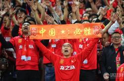 开云在线直播-国内足球俱乐部在国际赛事中赢得尊重