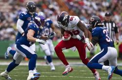 开云体育在线-从曼城翻盘巴萨到美加墨世界杯焦点战，逆转基因的传承与新生