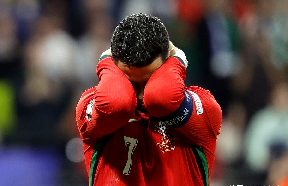 尤文图斯遭遇惨败,C罗难挽狂澜 尤文图斯遭遇惨败,C罗难挽狂澜