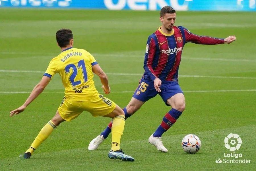 关于韦斯卡击败埃瓦尔，送对手四连败的信息