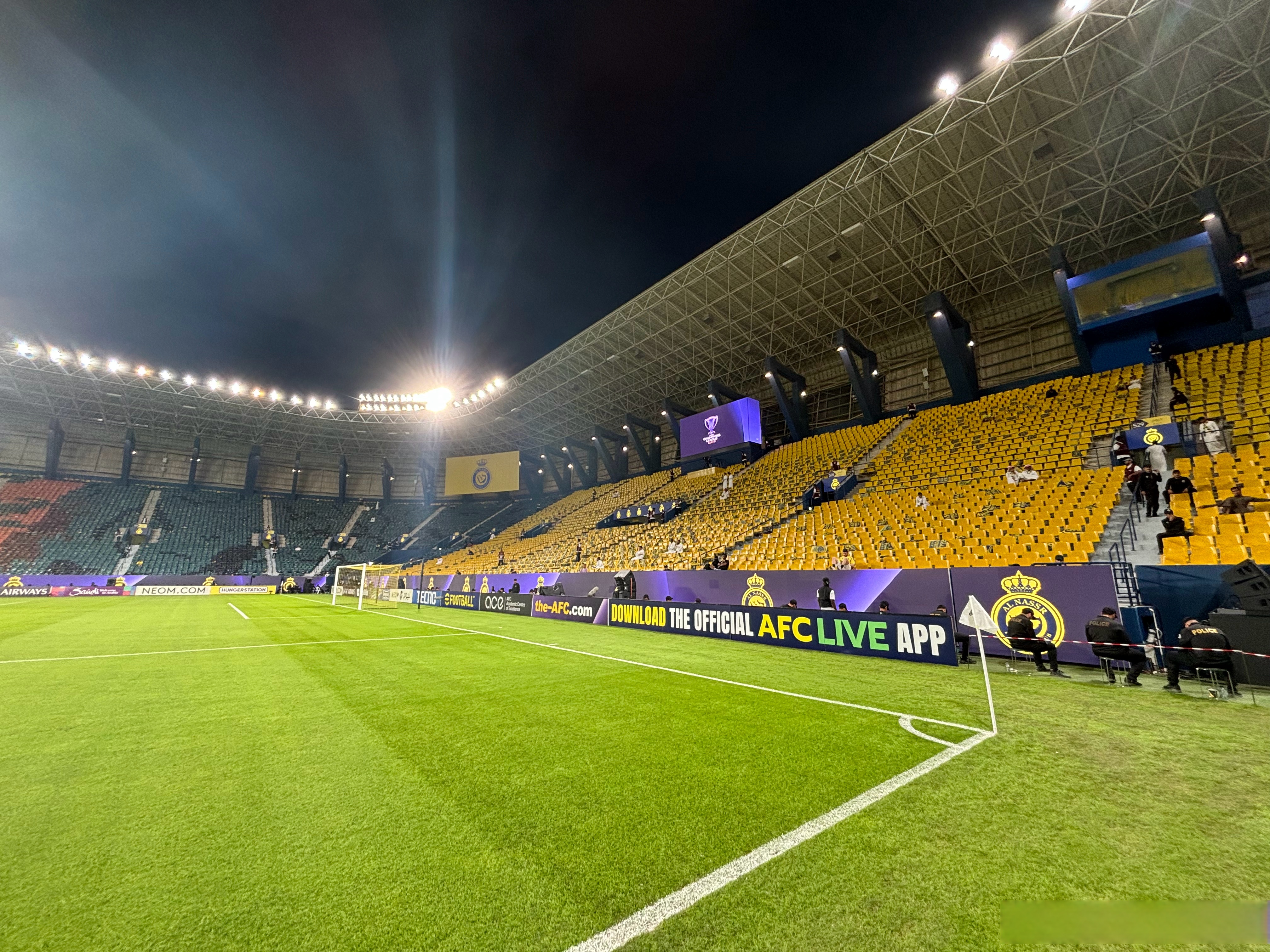 塞维利亚主场获胜，球队迅速崛起