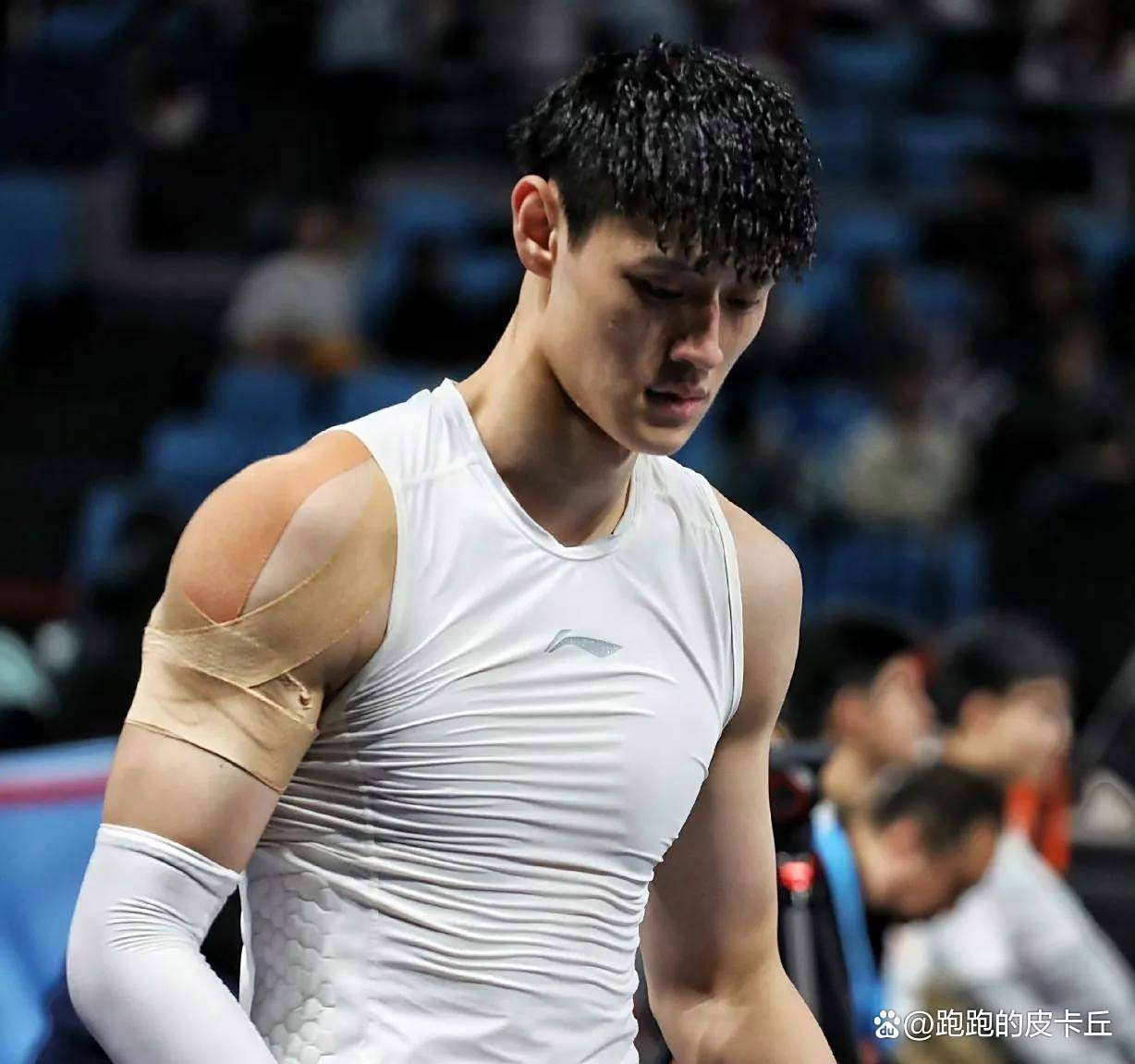 甘肃男篮新秀惊艳表现，成为球队新希望