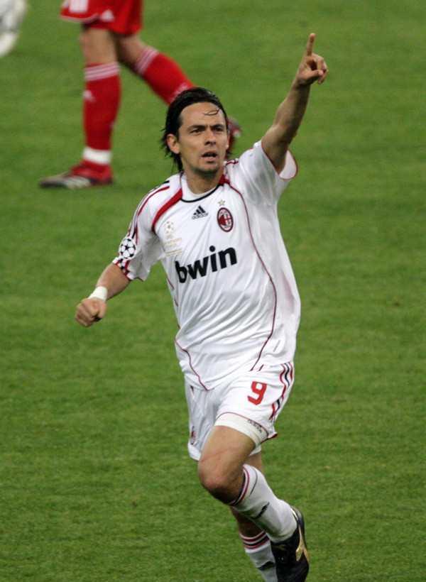 包含密拉利姆梅开二度，AC米兰晋级强的词条