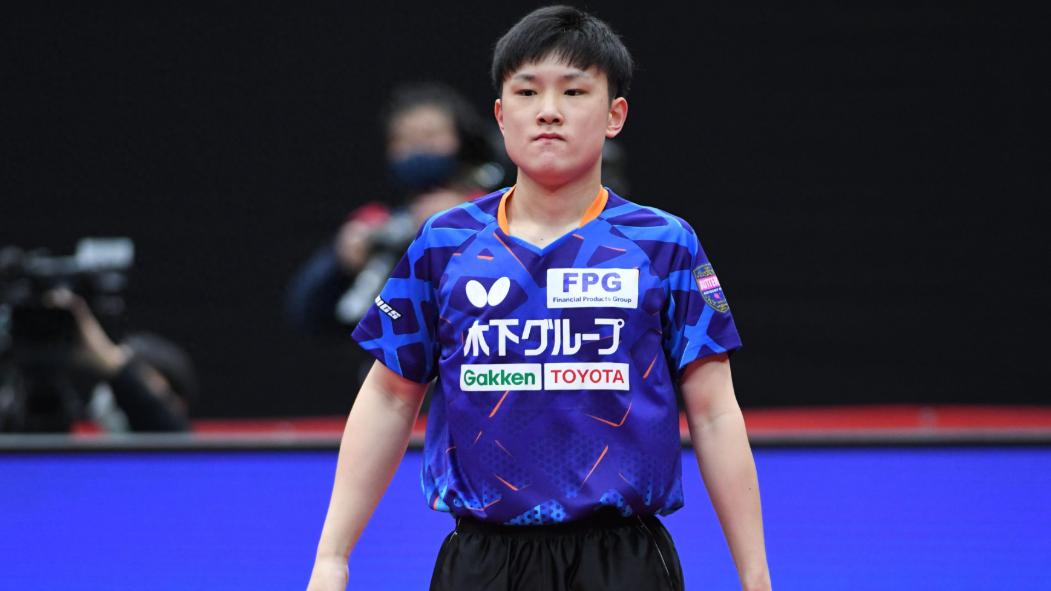 包含德国乒乓球队轻取波兰乒乓球队，张本智和高光表现的词条