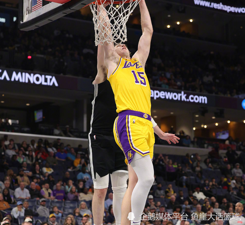 灰熊爆冷湖人，拉塞尔三分雨点燃全场的简单介绍