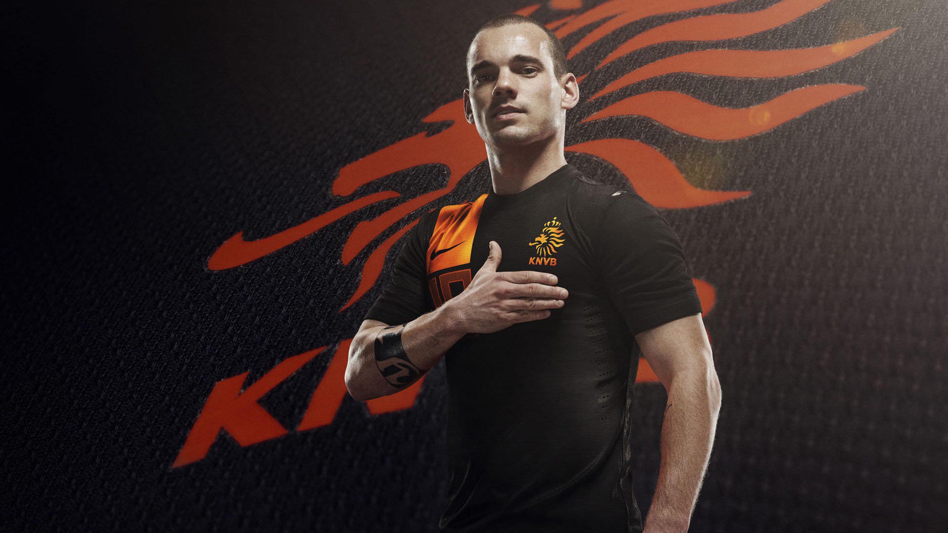 阿尔瓦雷斯完美掌控中场,多特蒙德战术性粉碎拜仁霸权